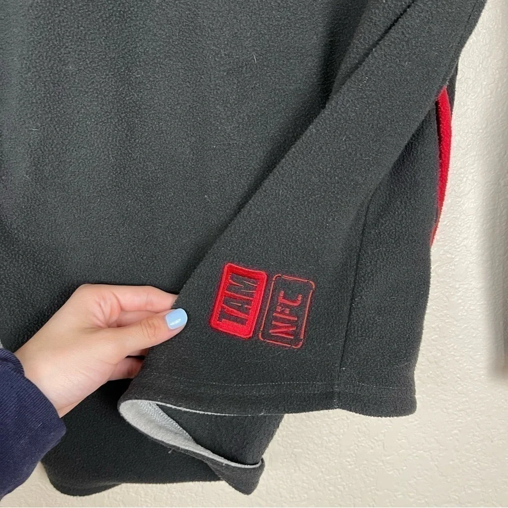 NFL Tampa Bay Buccaneers Long Sleeve 1/4 Zip Pullover Size Medium Women